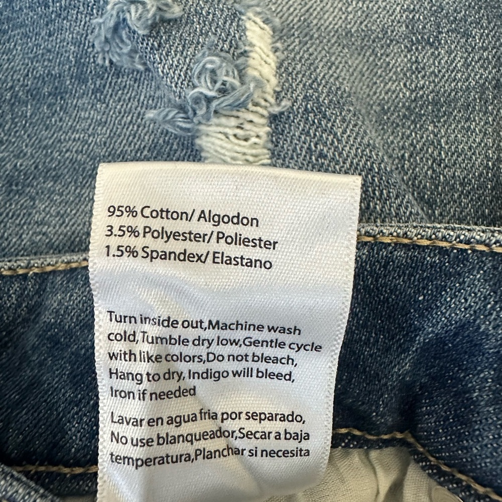 NWT Risen shorts 5/27 - Picture 3 of 4